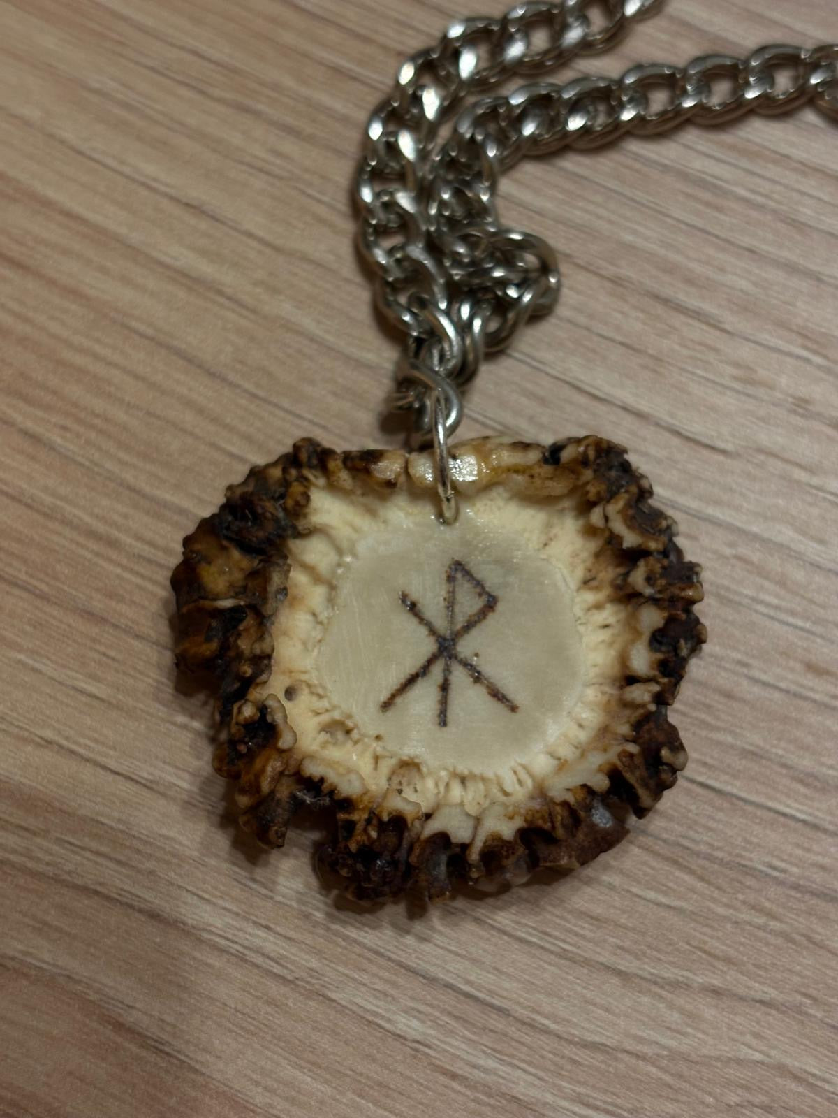 Ginfaxi | Antler Bindrune Pendant Necklace