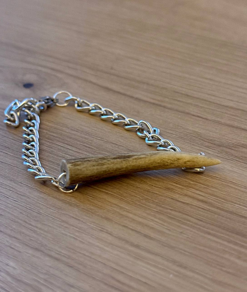 Tívarr | Antler Tip Silver Bracelet